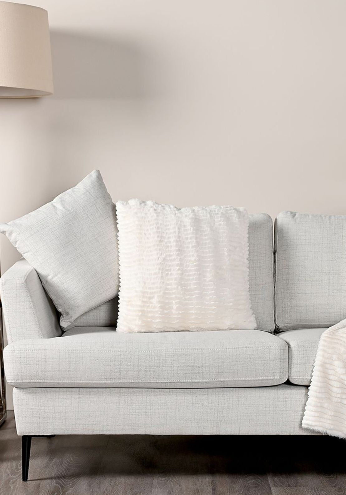 Soft Ripple Cushion – White