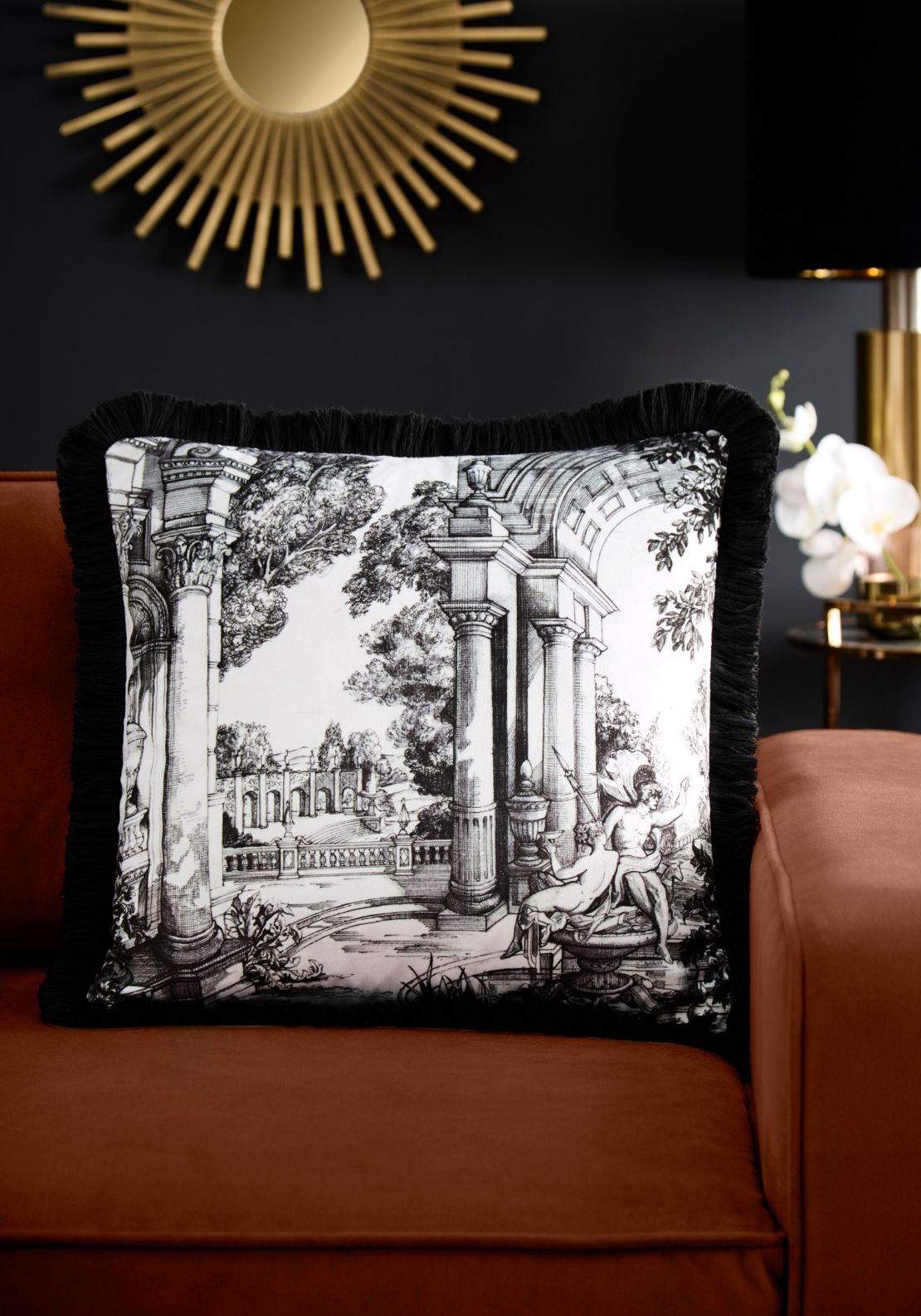 Vista Filled Cushion – Black / White