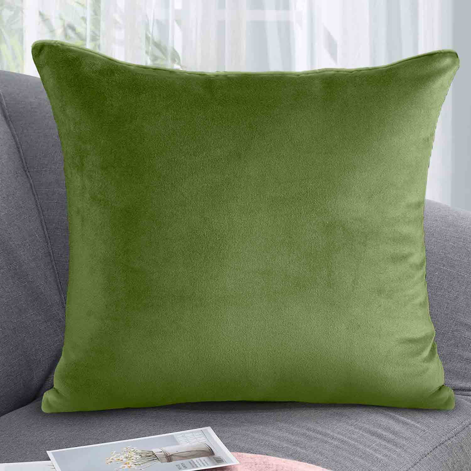 Luna Velvet Cushion – Lime